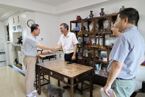 女人与公狍交酡女免费