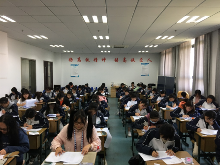 女人与公狍交酡女免费