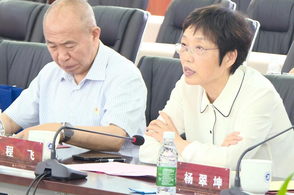 女人与公狍交酡女免费