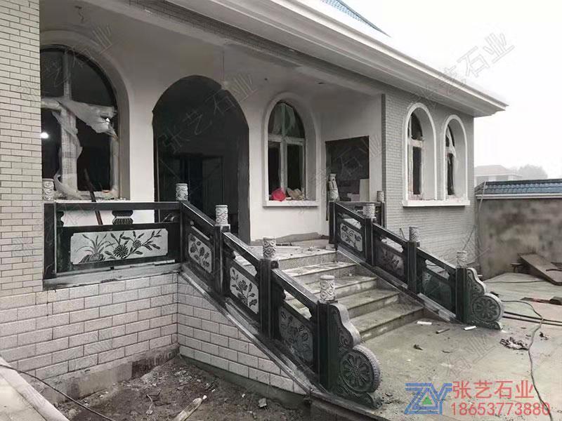 石栏杆