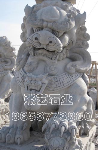 石雕石狮子