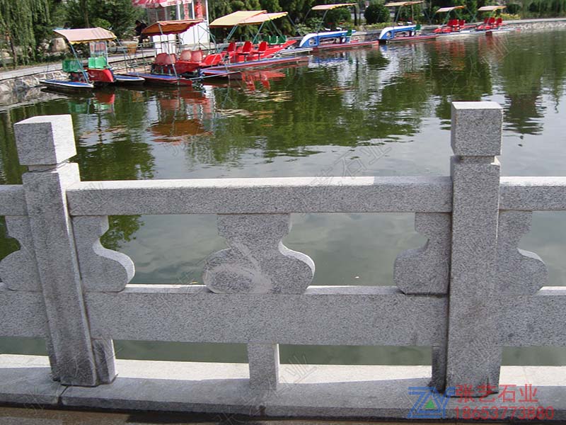 石栏杆