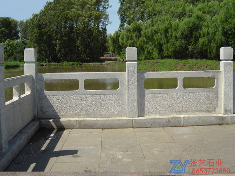 石栏杆